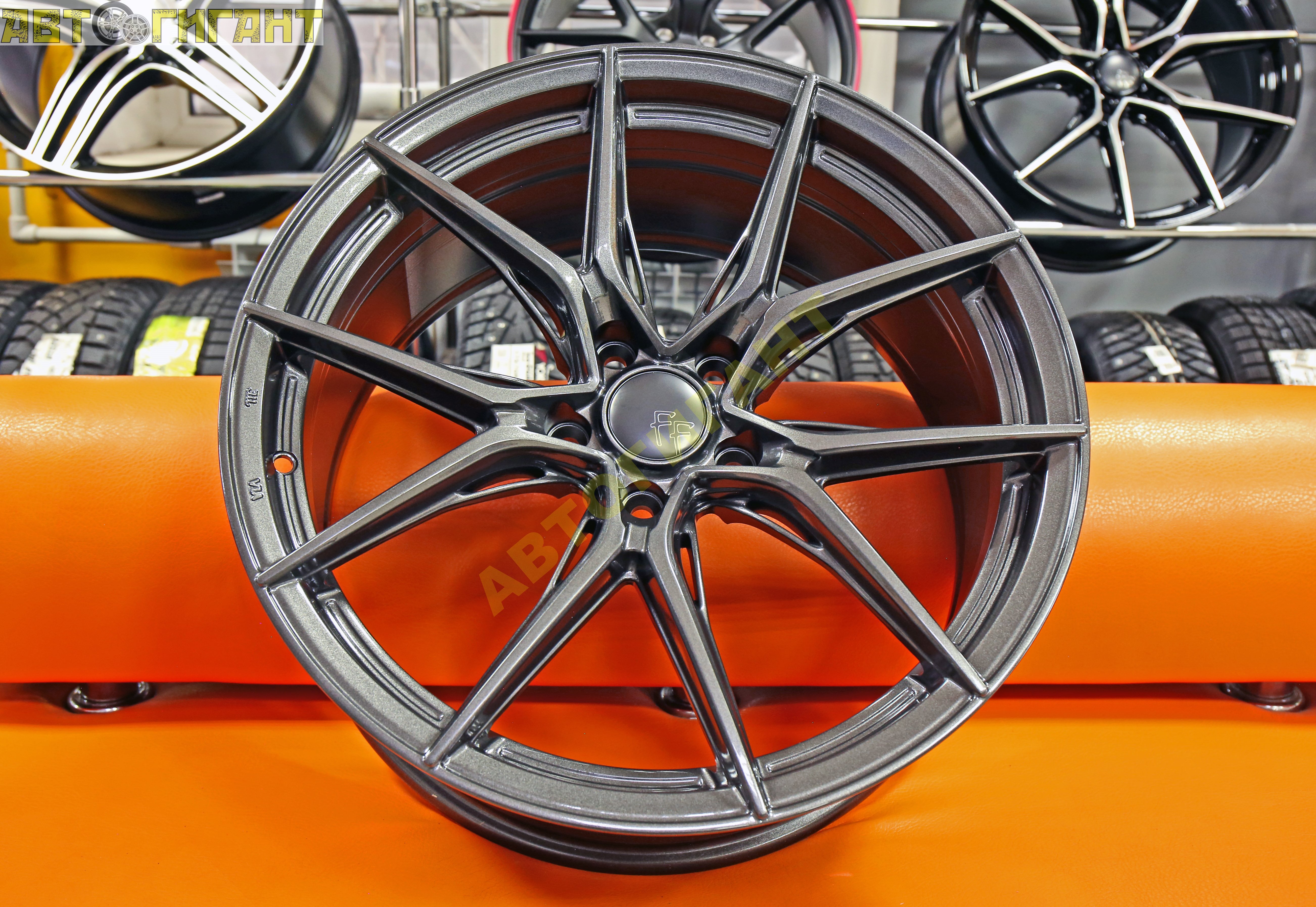 Диск литой Sakura Wheels YA3816 (896) R19*8.5 5*114,3 ET +35 ЦО 73,1мм  купить в Барнауле и Бийске